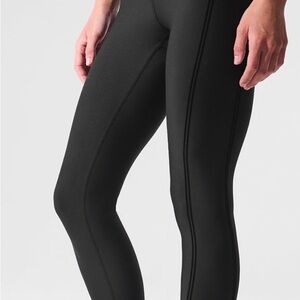ALO Airlift High-Waist 7/8 Line Up Legging